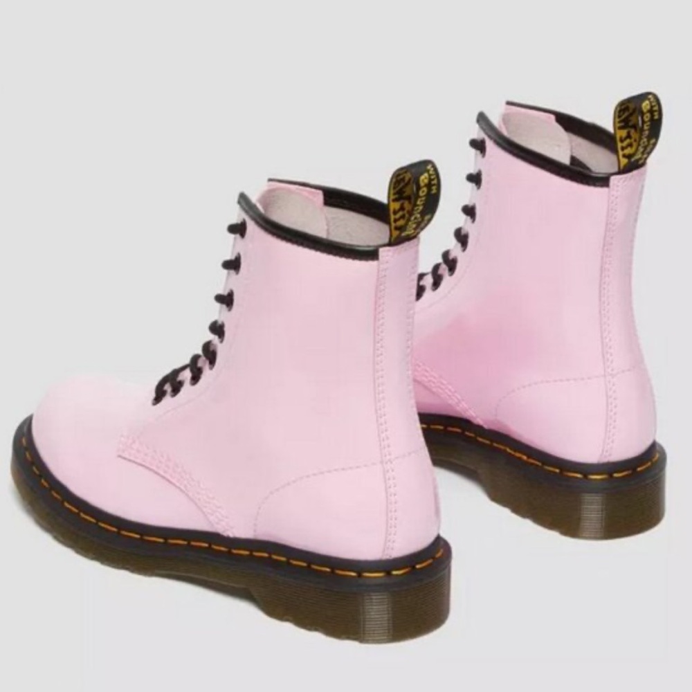 DR. MARTENS Pale Pink 1460 Patent Leather Boots 38 - Picture 2 of 4